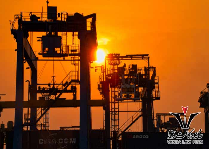 نقش کارفرما و پیمانکار در تقسیم ریسک قراردادهای پیمانکاری نفتی